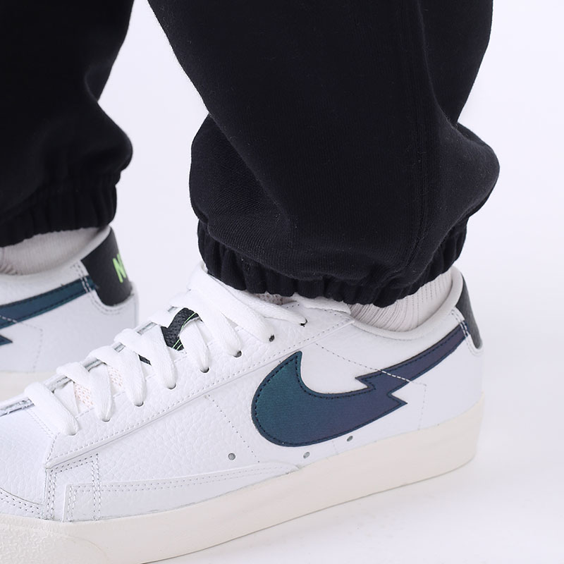 Женские брюки Nike Womens NRG Soloswoosh Fleece Pant (CW5565-010)  - цена, описание, фото 5